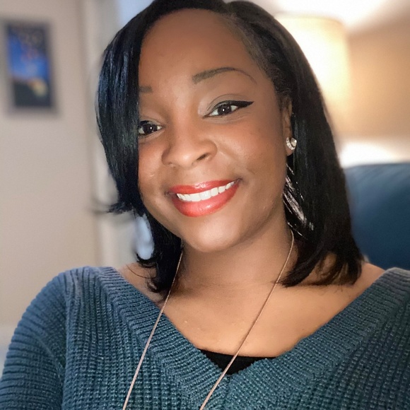 Meet your Posher, Jess - Picture 7 of 11